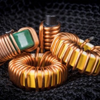 温度对磁芯损耗测量精度的具体影响有多大